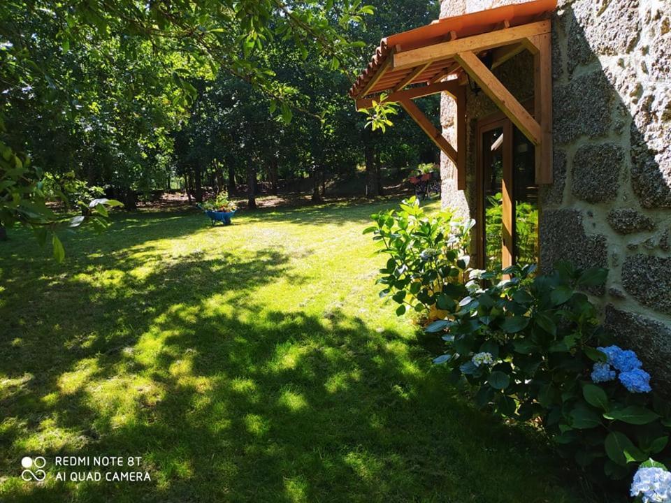 サンタ・コンバ・ダン Casas Vale Martinho Bed & Breakfast エクステリア 写真