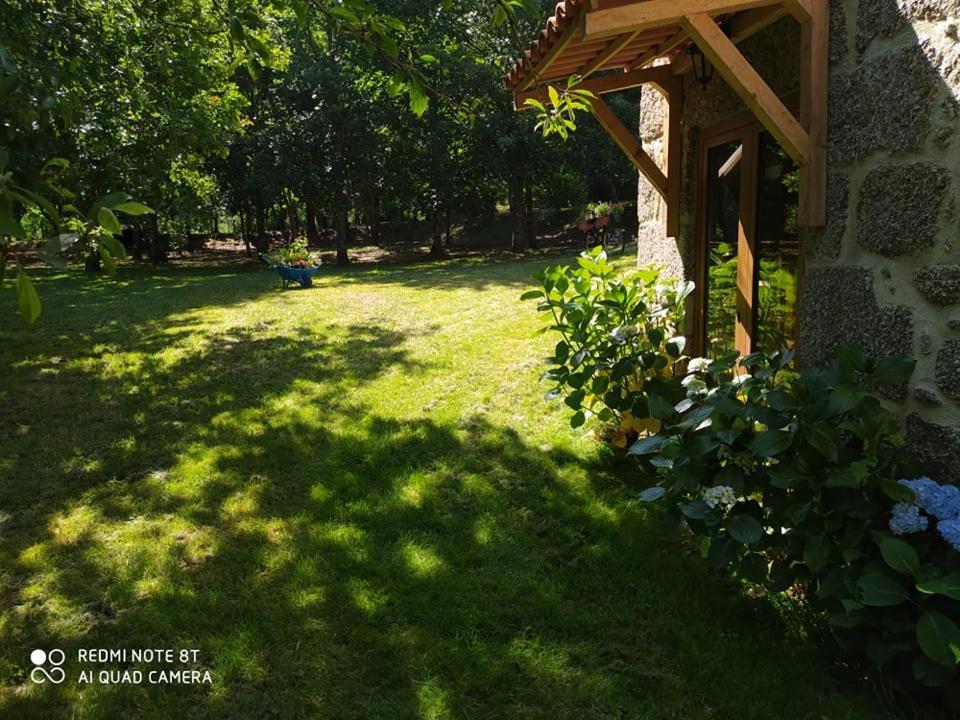 サンタ・コンバ・ダン Casas Vale Martinho Bed & Breakfast エクステリア 写真